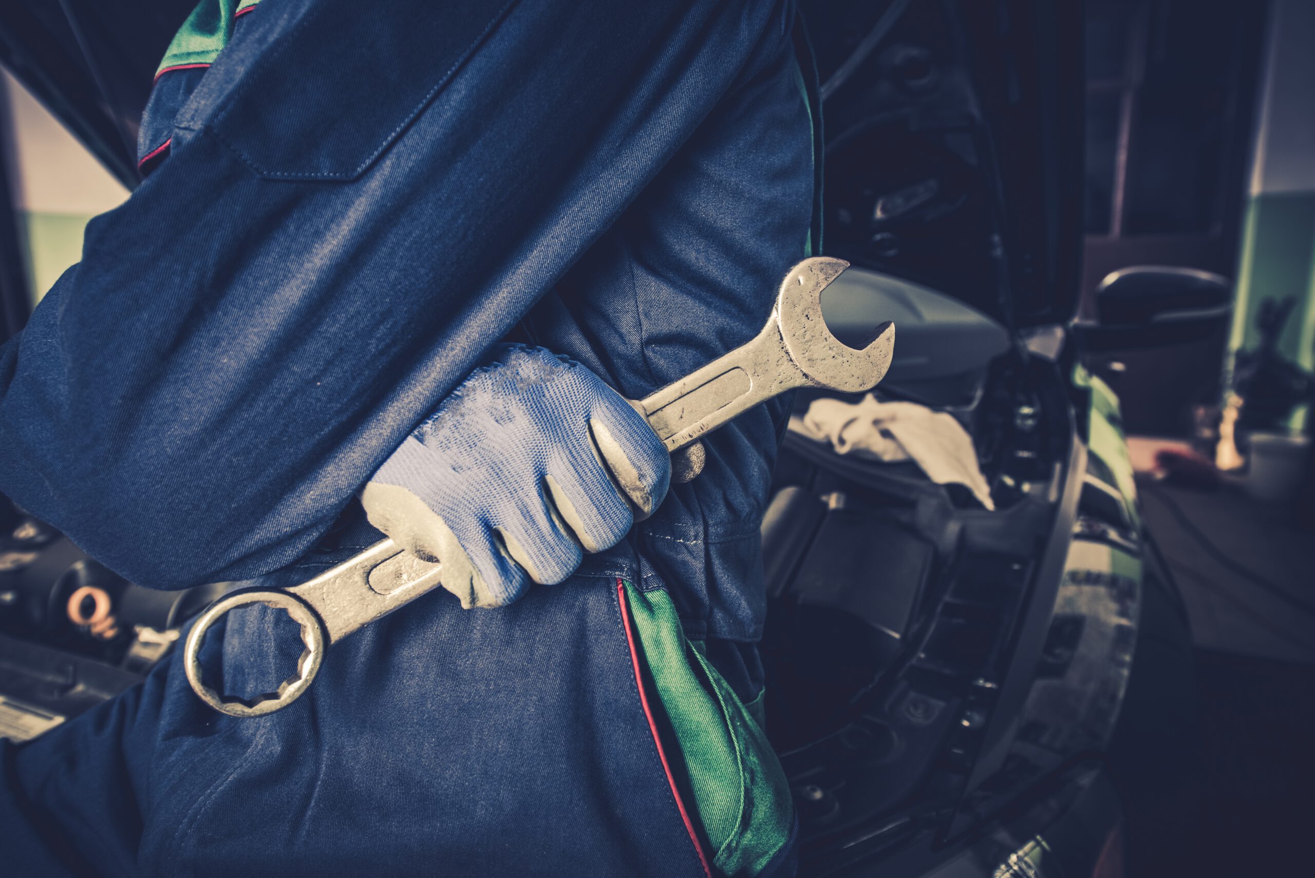 Werkzeug für die Arbeit in der Fahrzeugwerkstatt